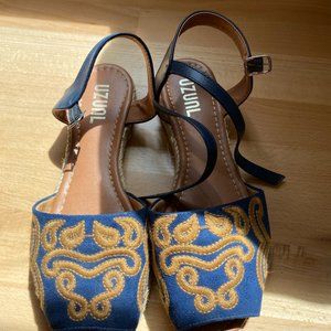 Shabby Chic Flat Sandals